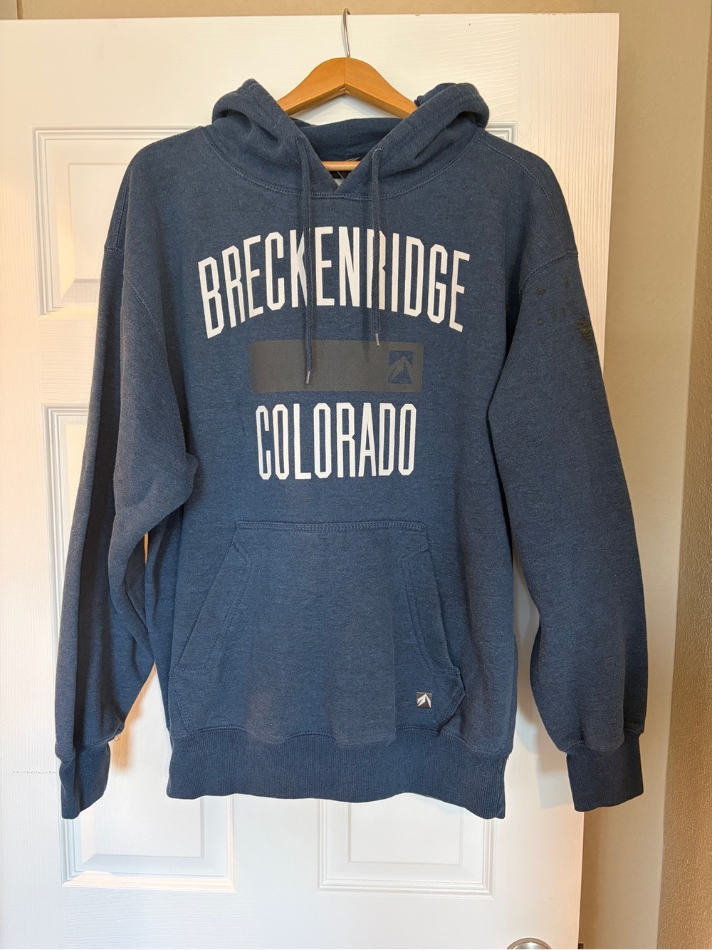 Vintage Outfitter Trading Co Breckenridge Colorado Hoodie Size Large Skiing W12